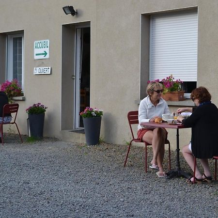 Chambres D'Hotes Farcy "La P'Tite Transhumance" Ardevon Exterior foto